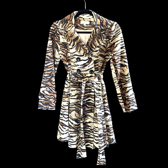 Vintage MaxMara Leopard Print Trench Coat - Picture 13 of 14